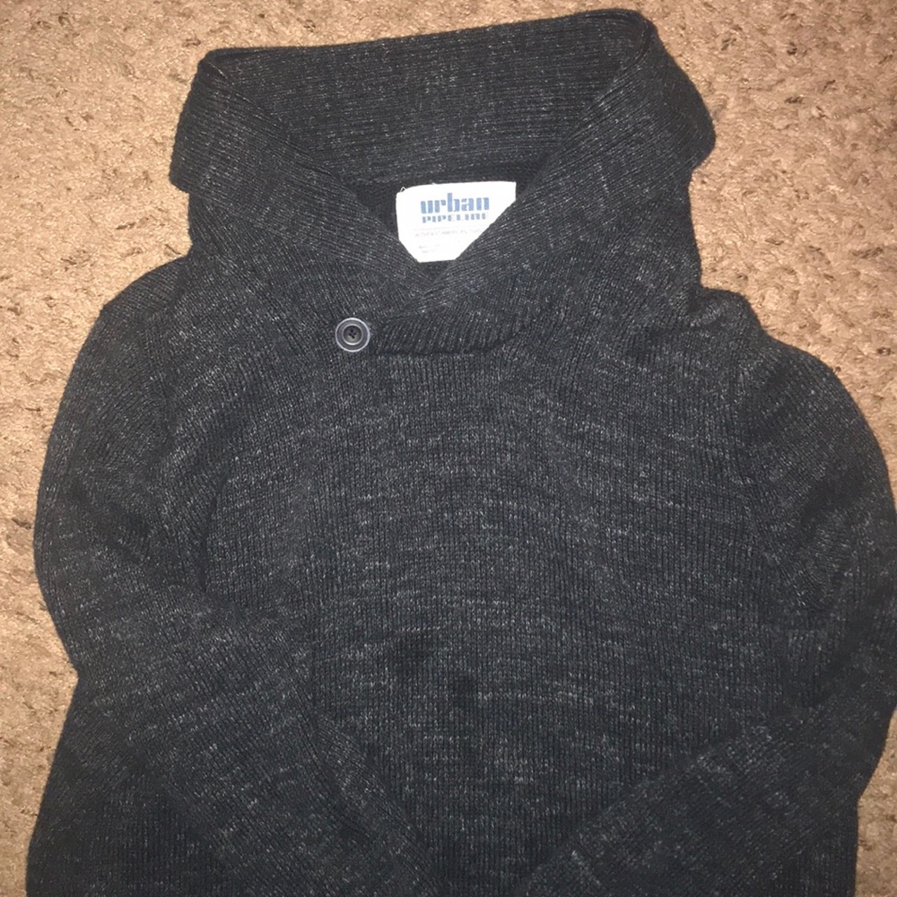Cowl sweater
